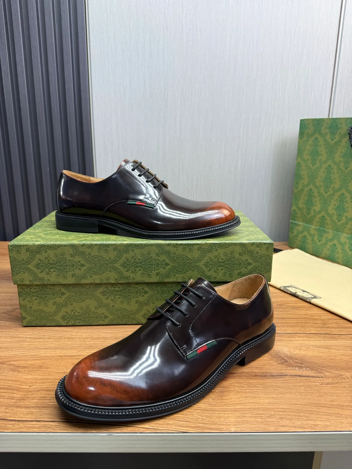 Factory price 520💰 ＧＵＣＩＩ Men's business casual leather shoes, luxurious and noble👞All imported original brand leather, just to create a more comfortable wearing experience, upper: original cowhide ➕Imported full cow lining, original outsole ✔️36-45 (45 non-returnable)